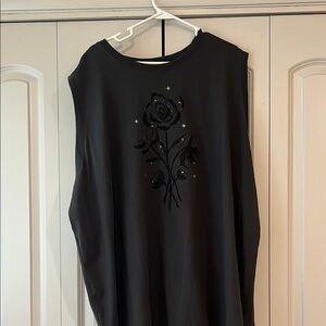 Torrid Black Rose Graphic Tank Top Size 5